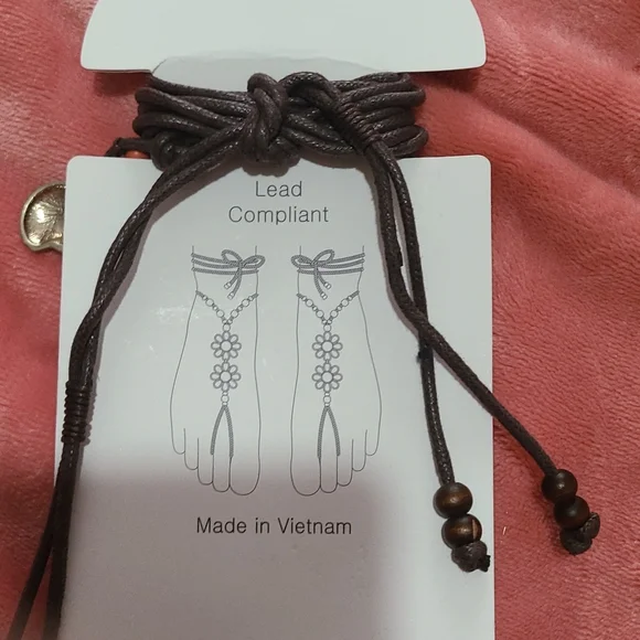 Barefoot Sandels. - Picture 4 of 4